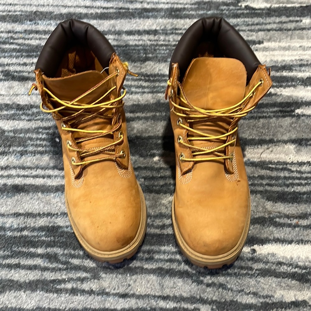 Real tan timberlands